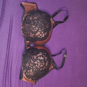 46D NWOT TORRID LACE PUSH UP BRA